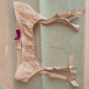 Garter Belt,Agent Provocateur..L agent,champagne satin,,sz Large,NEW